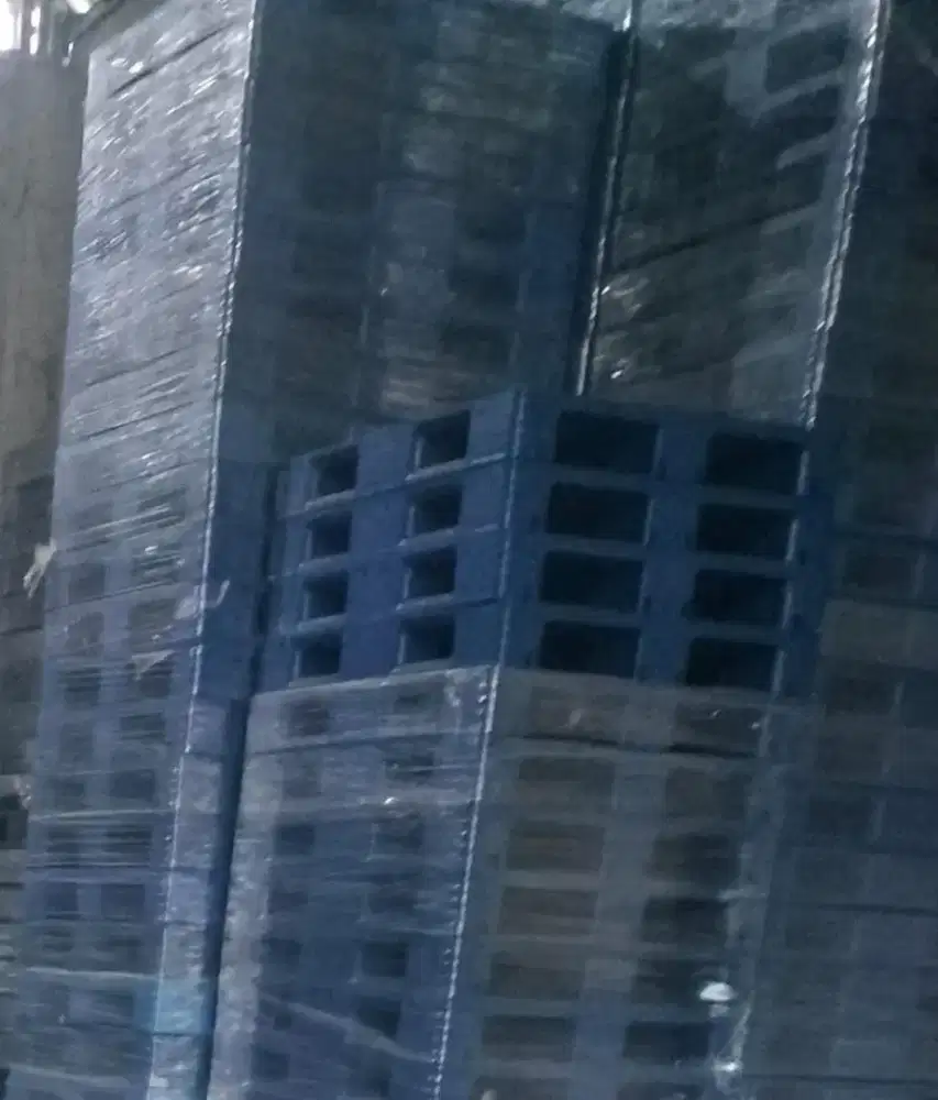 Jual beli palet plastik