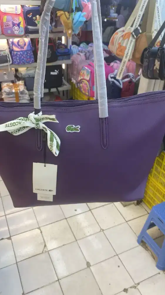 Tas lacoste size M