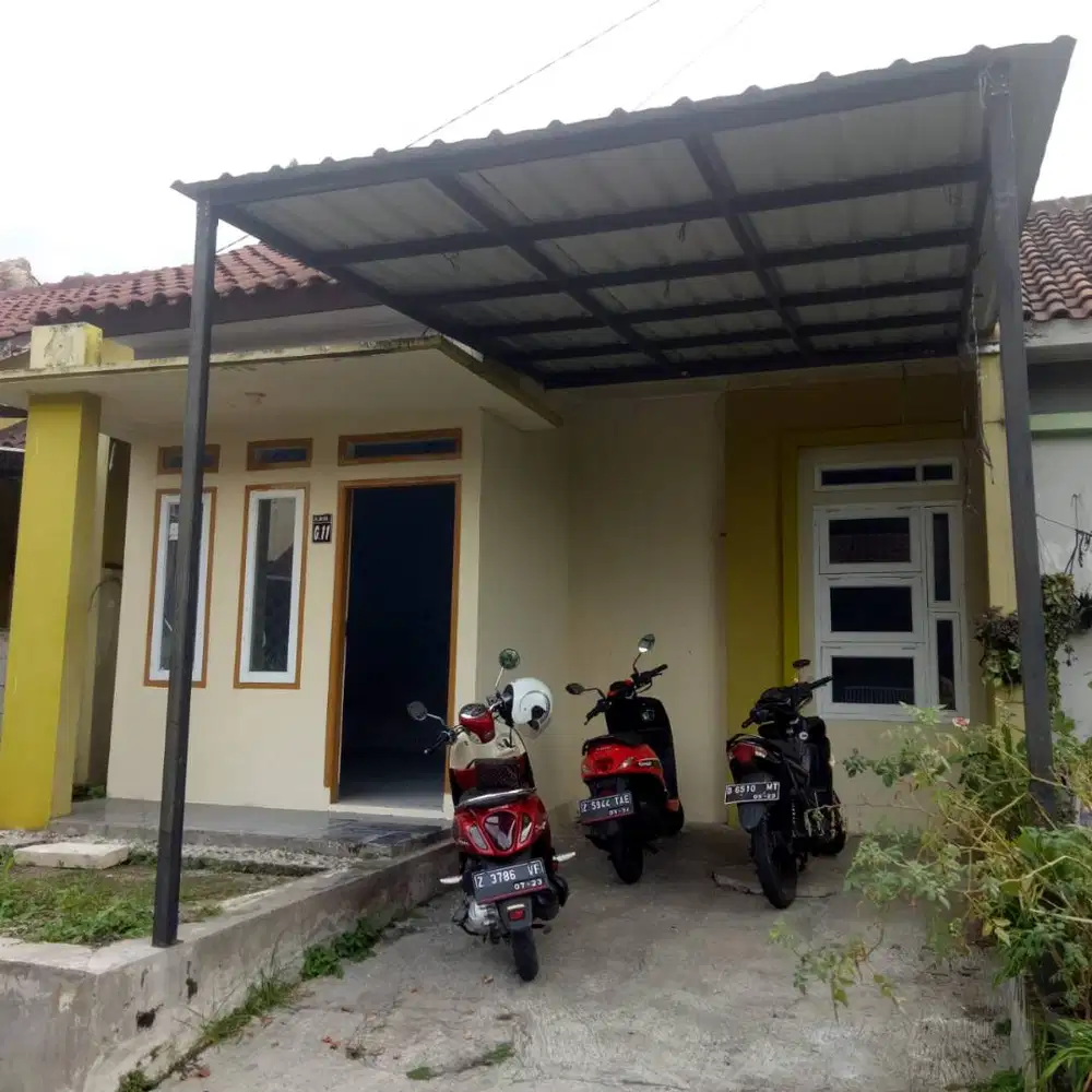 Rumah Disewakan: Almina Regency