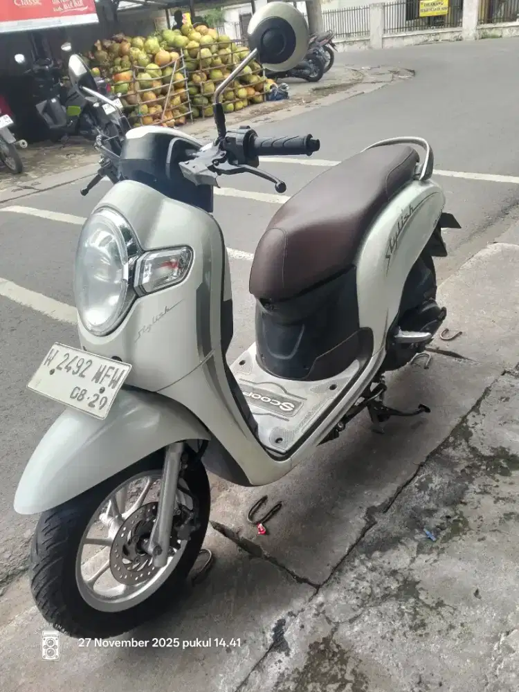 Honda Scoopy fi THN 2019 plat w Sidoarjo