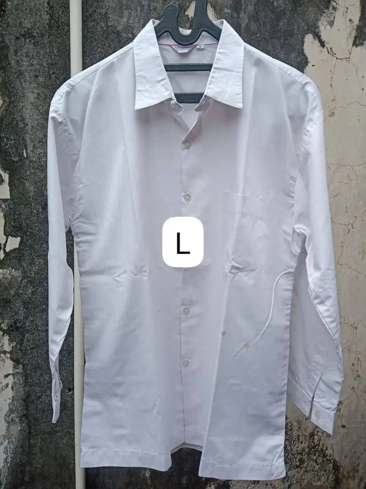 Kemeja Putih Formal Lengan Panjang