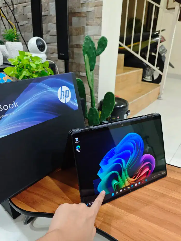 Laptop HP Omnibook Flip 14 Ultra 9 32/2TB