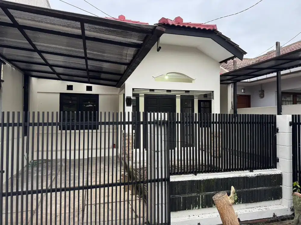 Disewakan Rumah Bersih dan Terawat di Komplek Bumi Panyawangan