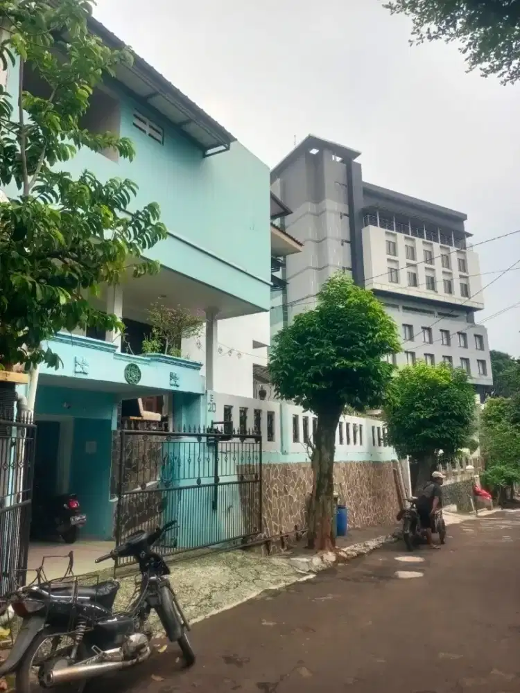Kost kostan dijual cepat 19 kamar(3.5M)Gunadarma Cimanggis Depok