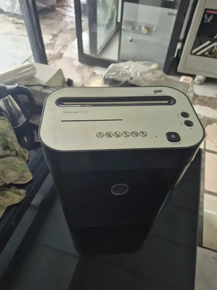 Mesin penghancur kertas dan cd