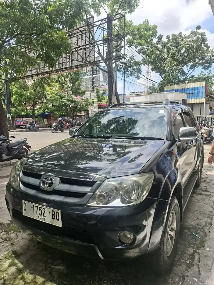TOYOTA FORTUNER 2.7 G LUX METIC 2006.