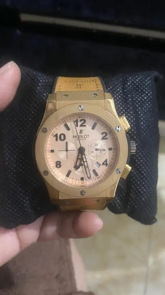 Di jual jam merk hublot 2,5JT nego