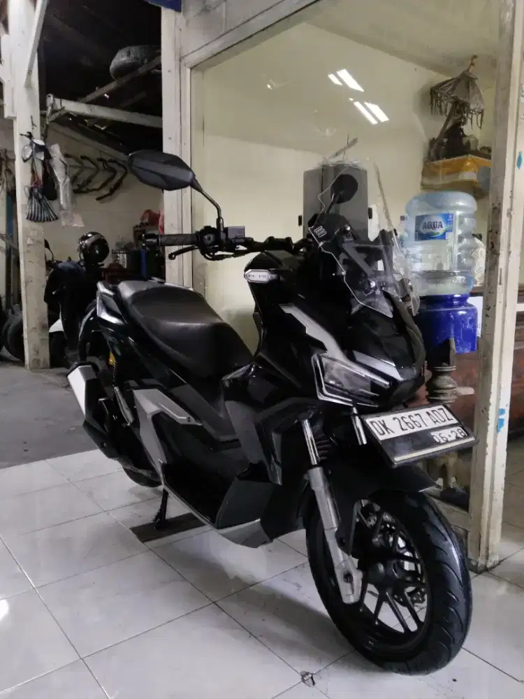 DP 500K / BUNGA MENURUN 2% / HONDA ADV 160 CBS TAHUN 2023