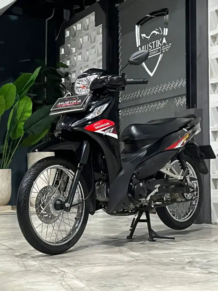 Si Gesit Irit‼️Honda Revo Fit 2023.Odo 14rb.DANNY Mustika Motor Sulfat