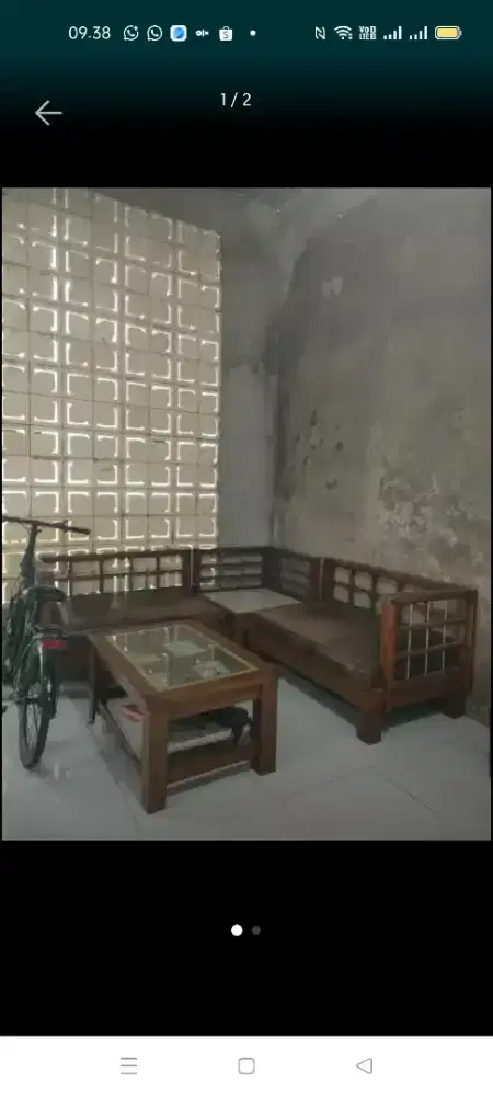 Kursi kayu ruang tamu