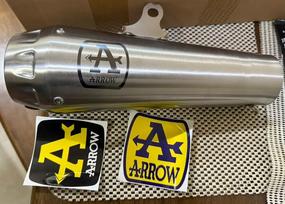 Knalpot arrow prorace