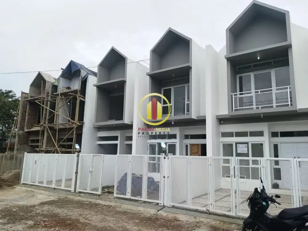 RUMAH LUX DI CISARANTEN ARCAMANIK ANTAPANI BANDUNG