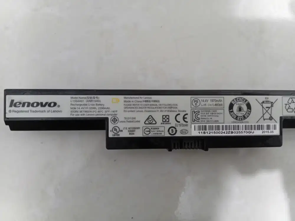 Baterai Lenovo B40-80 (original bawaan laptop)
