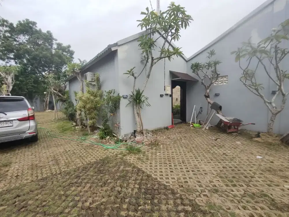 For sale Villa komplek 1 lantai lokasi gubuk sari kutuh Kuta Selatan
