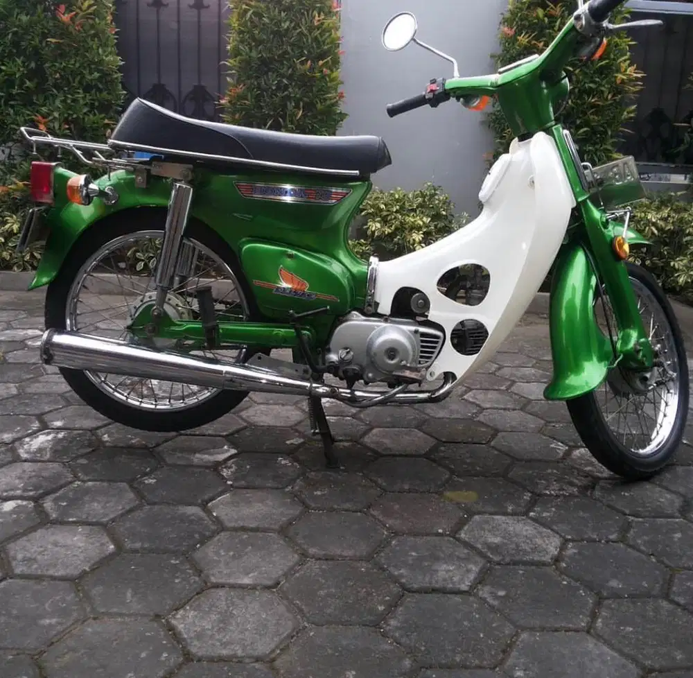 Honda c70 pitung thn 1976