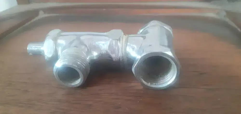 Stop kran merk ina bahan kuningan crom stainlis