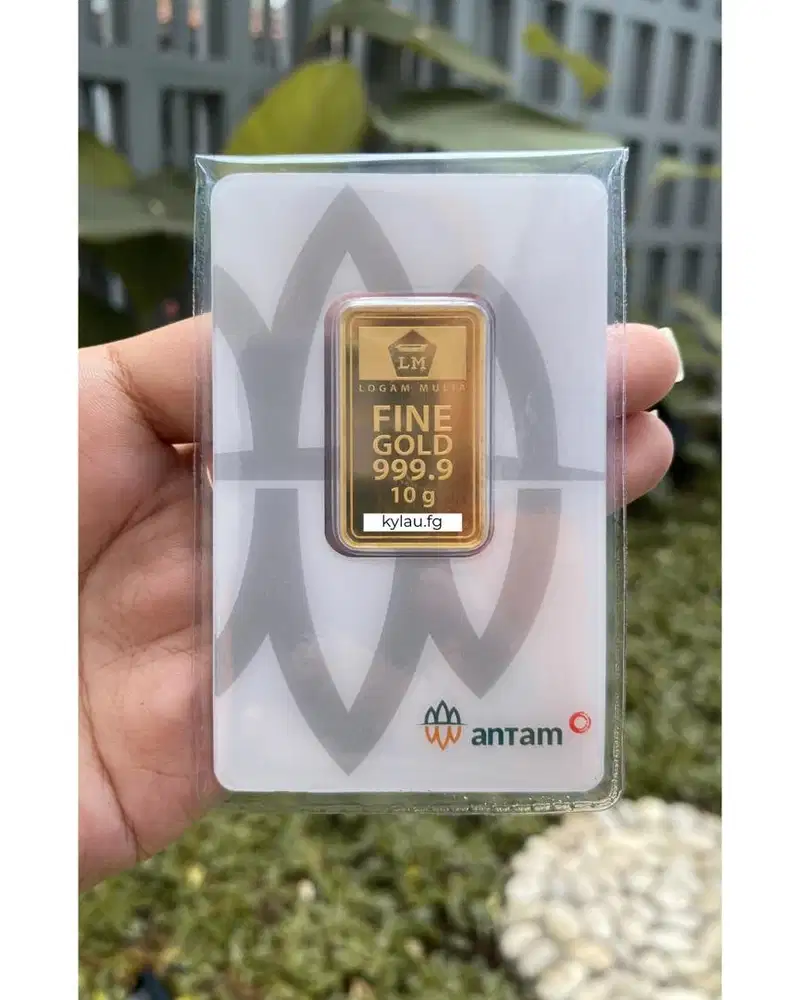 Emas ANTAM 10 gr. Certicard 2025