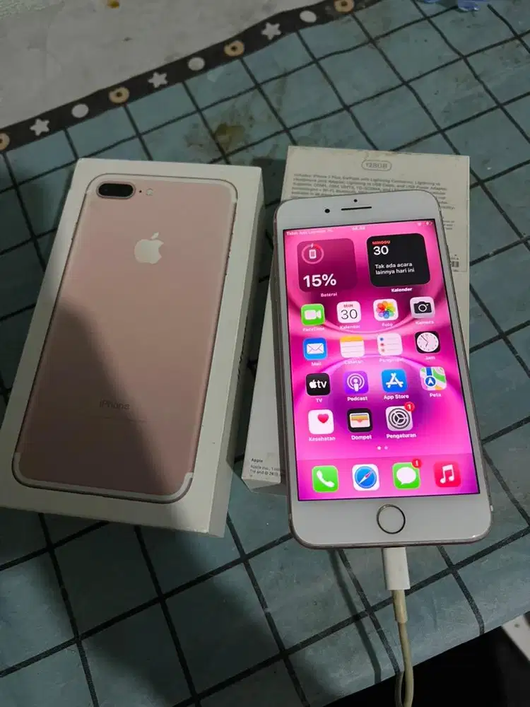 iphone 7 plus 128gb normal semua kartu tinggal pake saja
