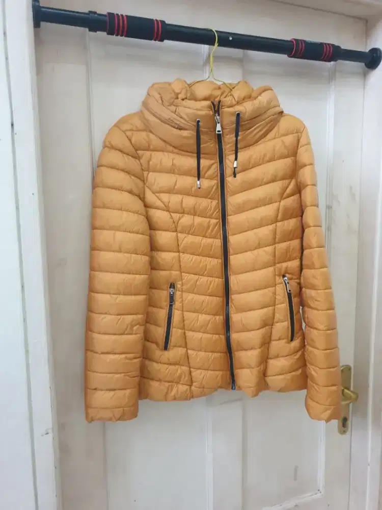 Preloved jaket musim dingin