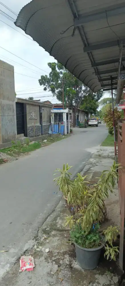 Jual cepat rumah kampung tanpa perantara (Lokasi strategis)