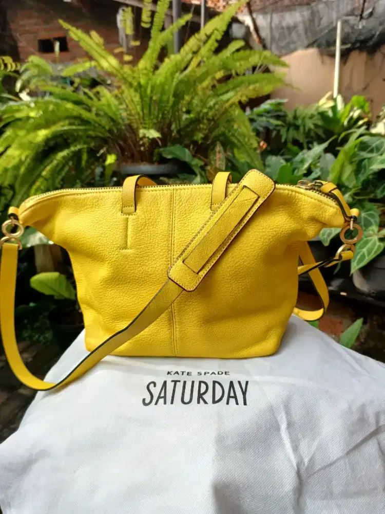 Satchel KATESPADE SATURDAY Slingbag Cow Leather Original 9/10  Lemon