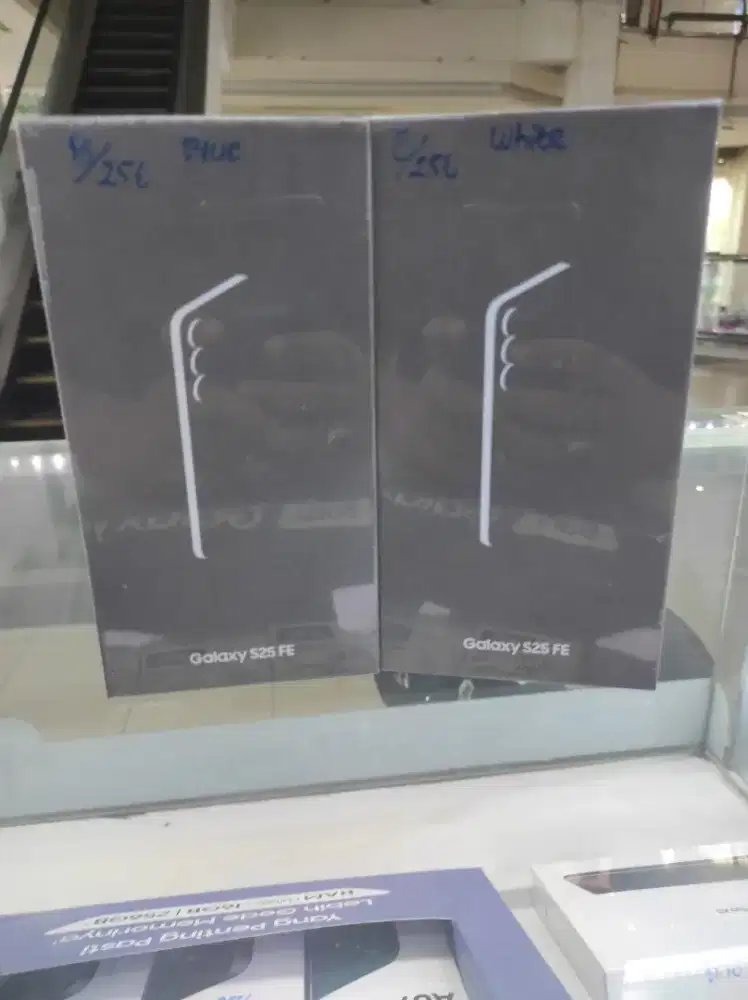 Samsung S25FE kredit