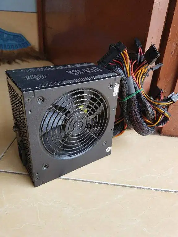 PSU Coolermaster MWE 450w 80+
