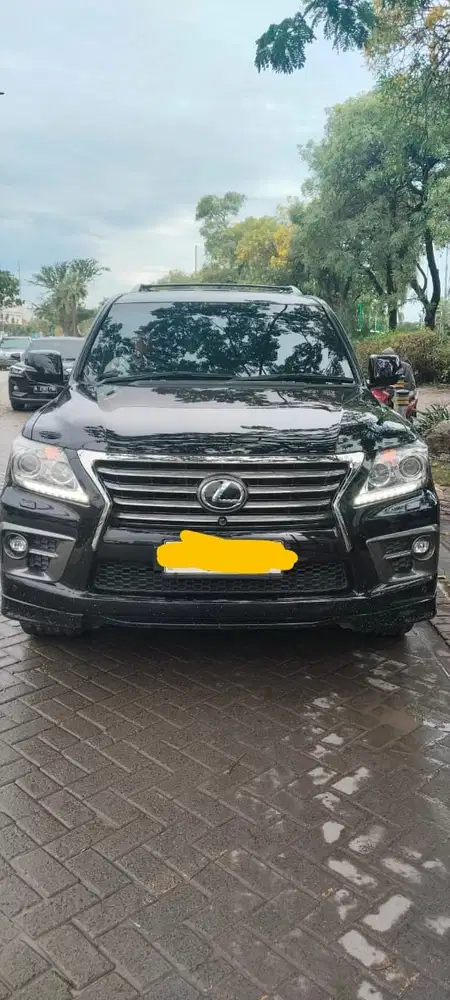 Lexus LX570 2015 Bensin