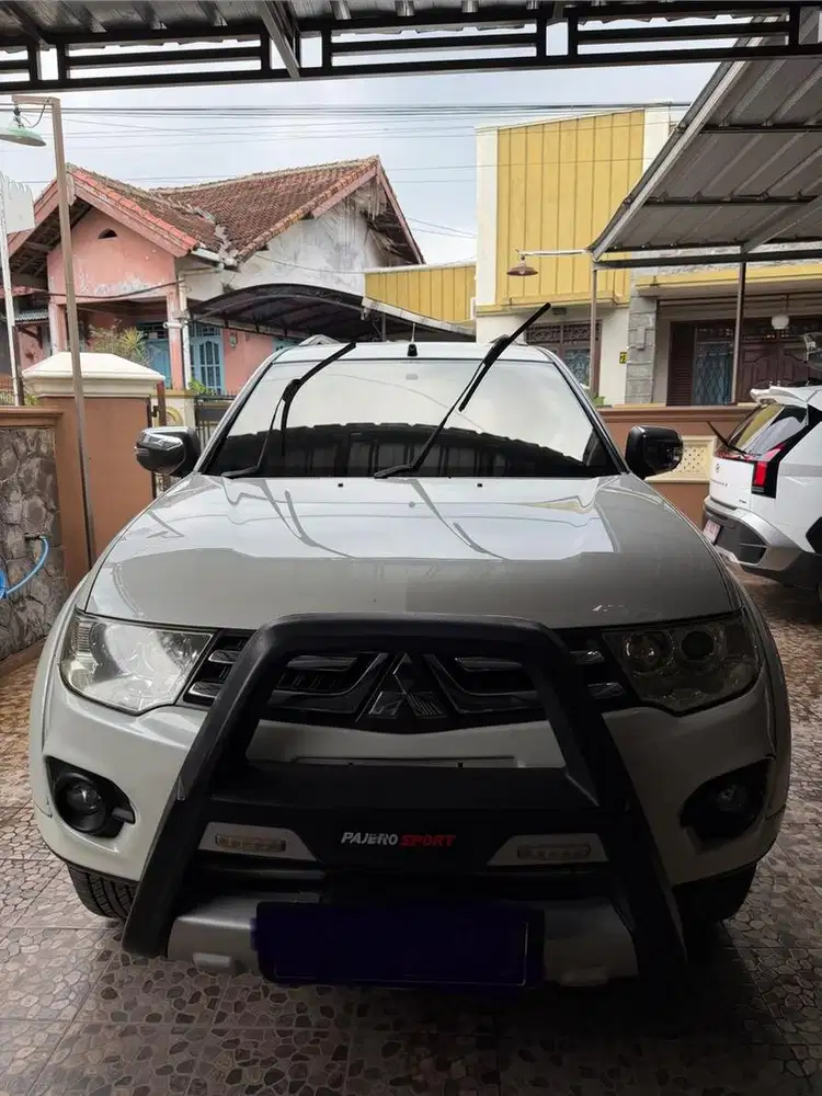 Jual Mobil Pajero Sprort Exceed 2014