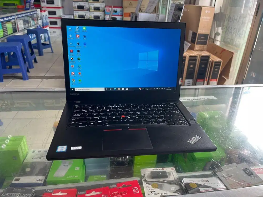 Laptop Lenovo Thinkpad i5 gen6 ram 8gb ssd 256gb touchscreen