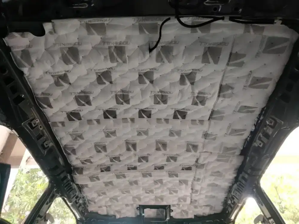 Peredam mobil anti bising dan panas