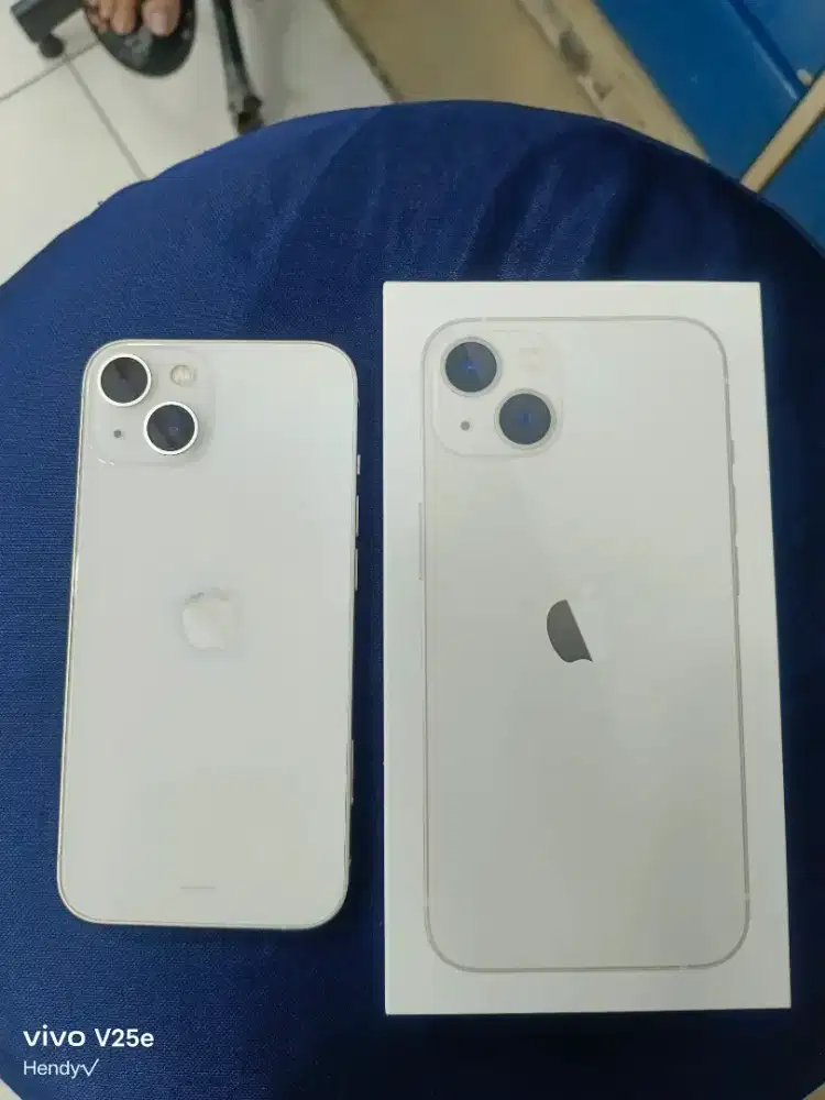 Ip 13 starlight garansi on mulus 100% bh 100