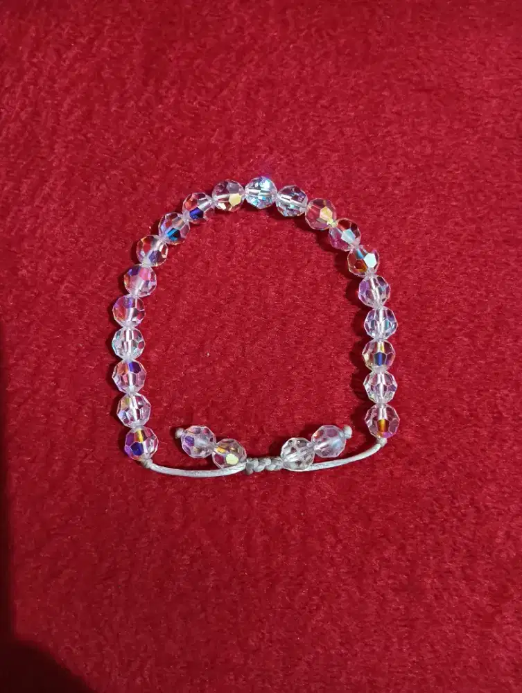 GELANG KRISTAL SWAROVSKI Jumlah Batu 24 Butir