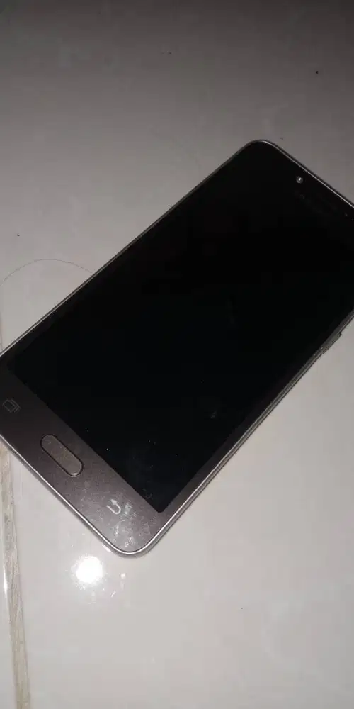SAMSUNG GALAXY J2 BEKAS