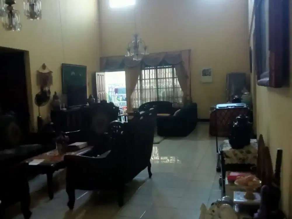 HOT DEAL* JARANG ADA*DIJUAL RUMAH TERAWAT DI KOMPLEK LOGAM BUAHBATU KOTA BANDUNG