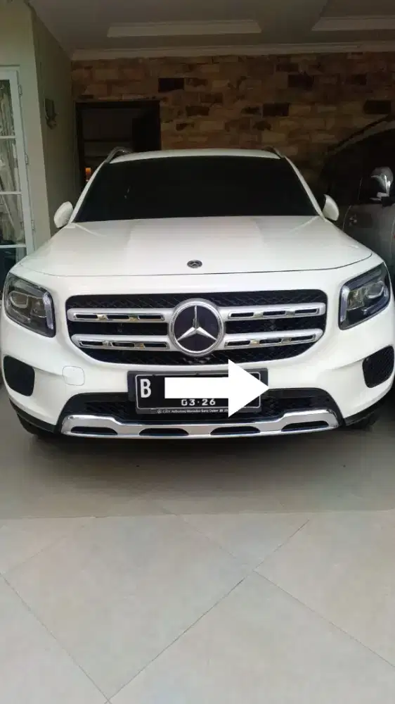 Mercedes Benz GLB 200