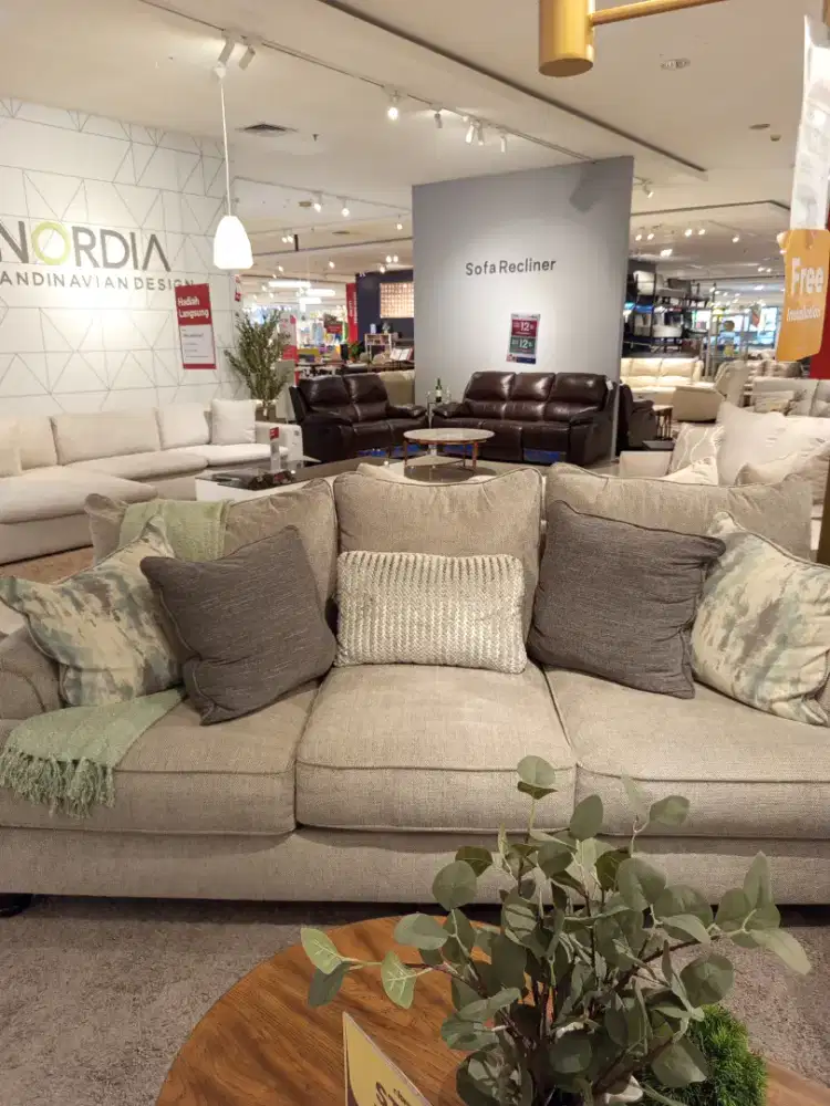 Akinlane sofa 2+3 seater