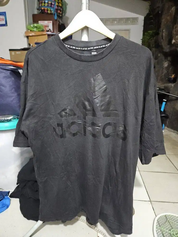 Adidas big logo black on black kaos baju size XL