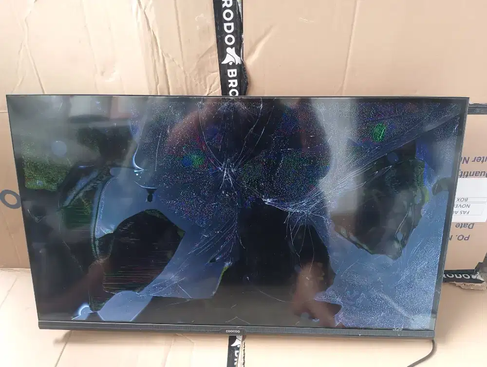 Android TV MERK COOCAA LED 32inc Minus