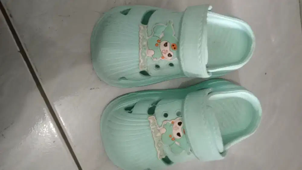 Sendal Kuromi anak Tosca