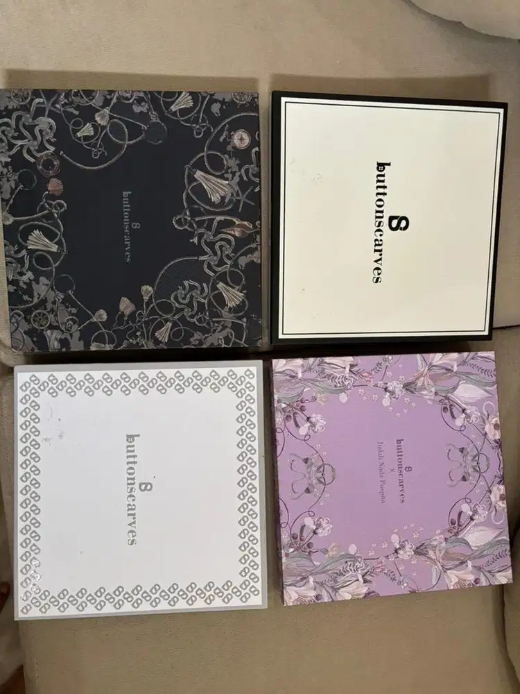 Box Kosong ButtonScarves Original