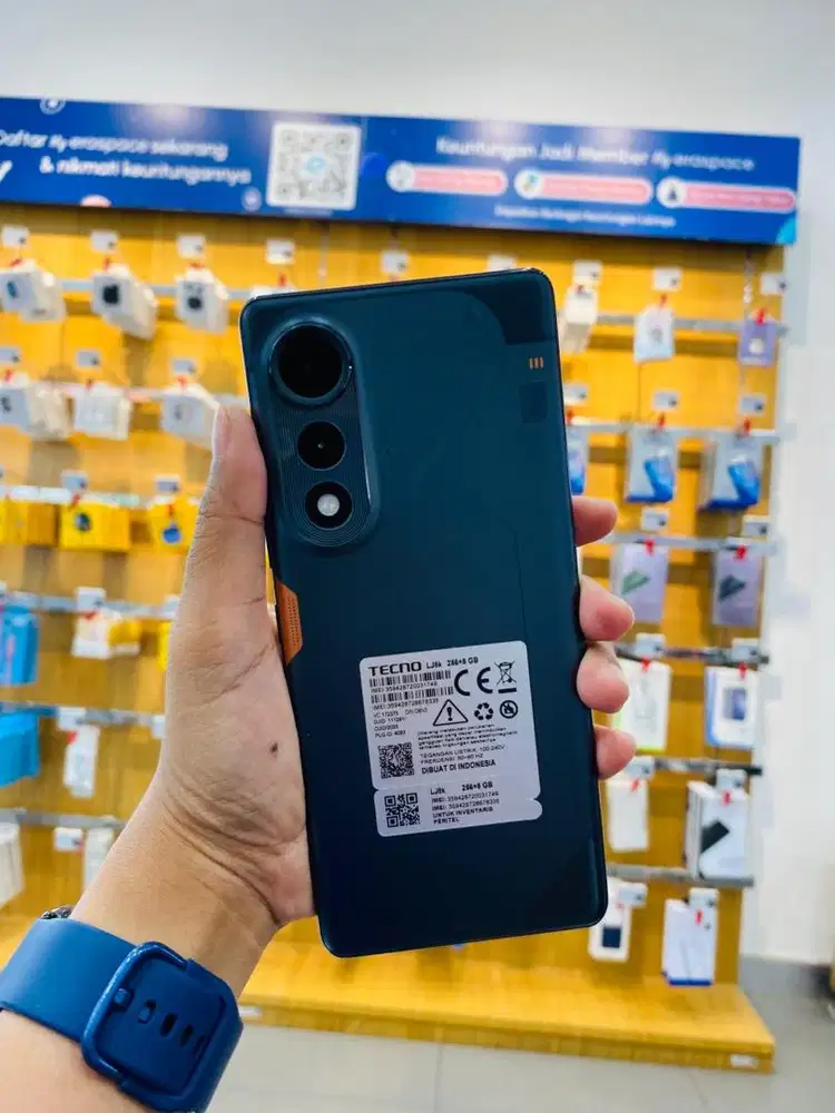 TECNO POVA CURVE 8/256 5G