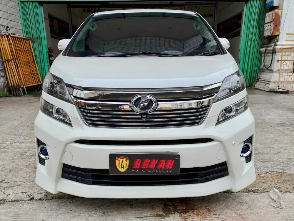 TDP20JT TOYOTA VELLFIRE ZG PREMIUM SOUND 2014 PUTIH