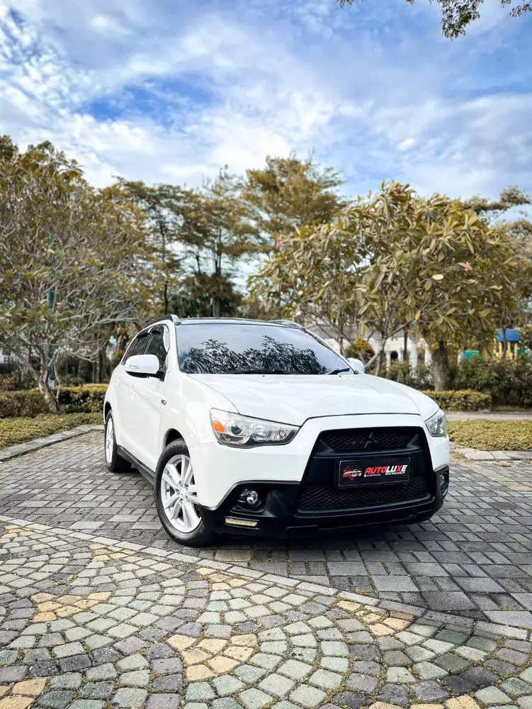 OUTLANDER SPORT PX MATIC PUTIH 2013 MOBIL KEREN GANTEN SUDAH PANORAMIC
