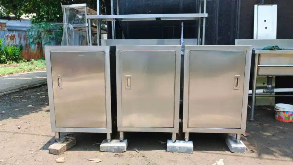 Gak Ada Waktu Buat Nunggu ,Yang Serius Amankan  Kabinet Mini
Stinless