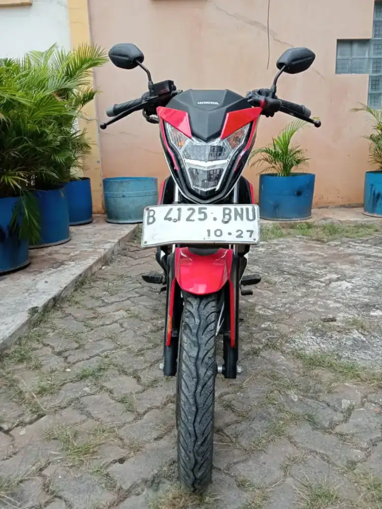 Dijual Motor Siap Pakai Honda Sonic 150 R Tahun 2017