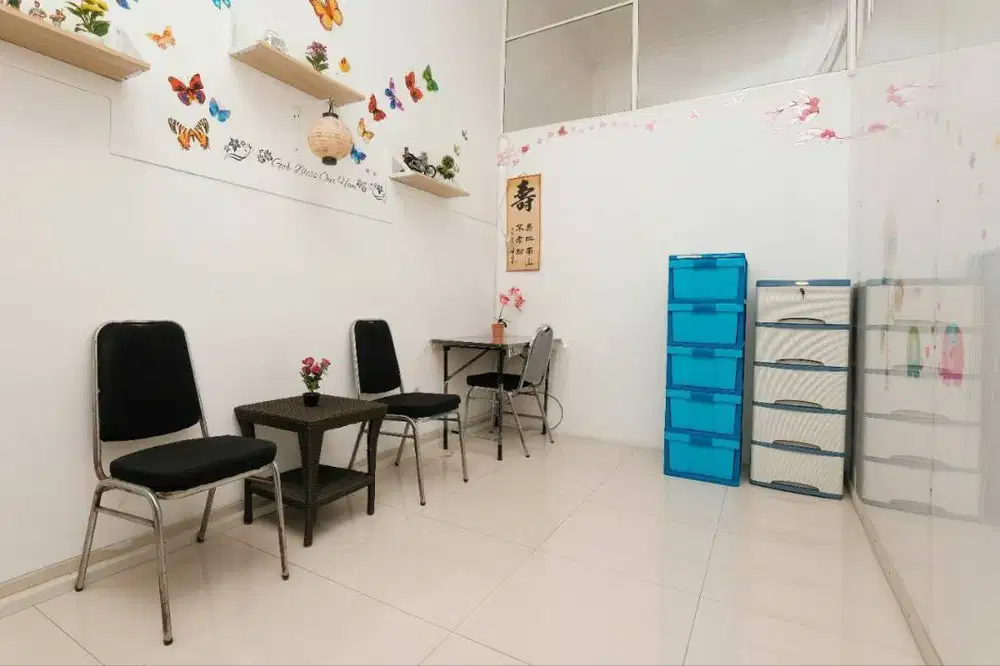 DISEWAKAN / DIJUAL RUMAH KANTOR NIRWANA EKSEKUTIF - JALAN KEMBAR