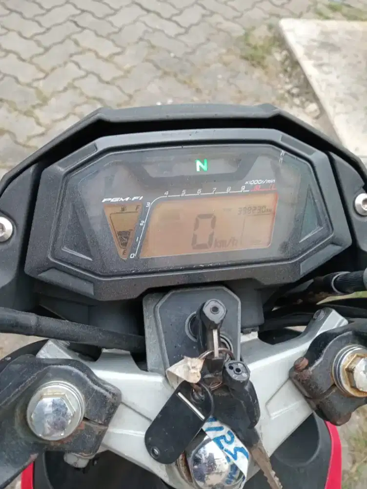 Dijual Sonic 150 R Motor siap pakai tahun 2017