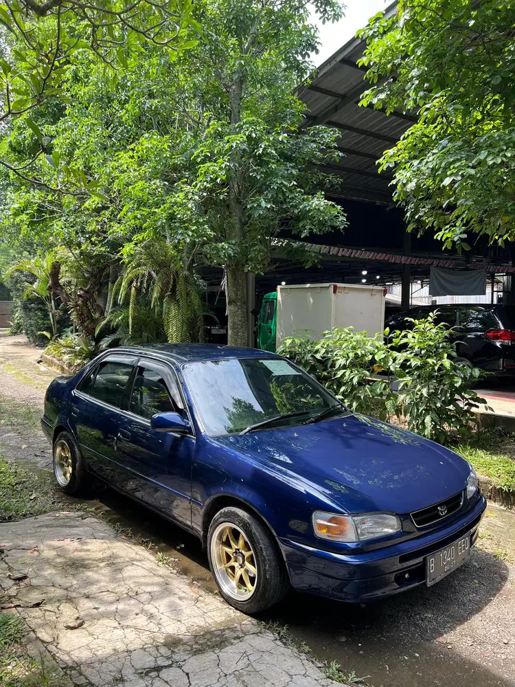 Toyota Corolla 1997 Bensin