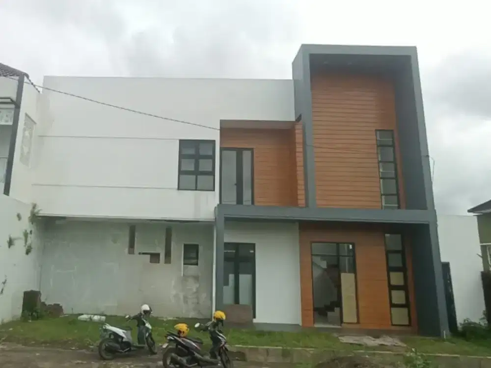 Dijual Cepat Rumah Modern Mewah Daerah Arcawinangun Purwokerto